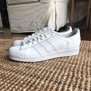 Adidas Superstar sneaker brand new